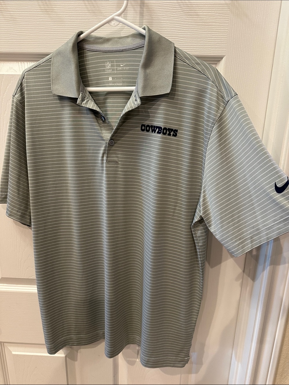 Nike NFL Men's Light Grey Striped Dallas Cowboys Dri-Fit Polo